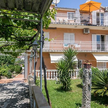 Vikeli Apartment Trogir Ngoại thất bức ảnh