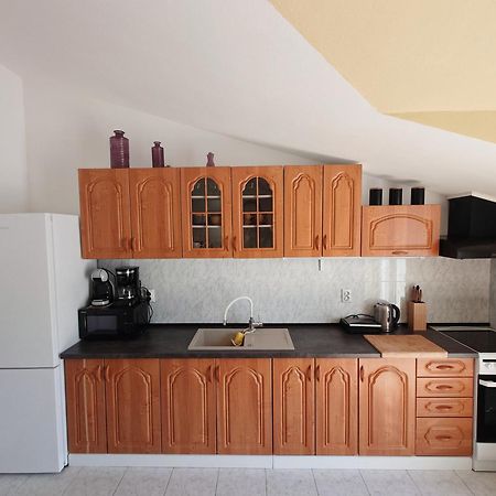 Vikeli Apartment Trogir Ngoại thất bức ảnh