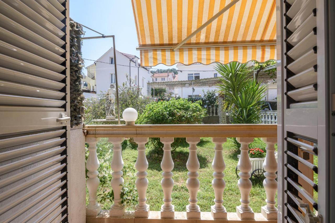 Vikeli Apartment Trogir Ngoại thất bức ảnh