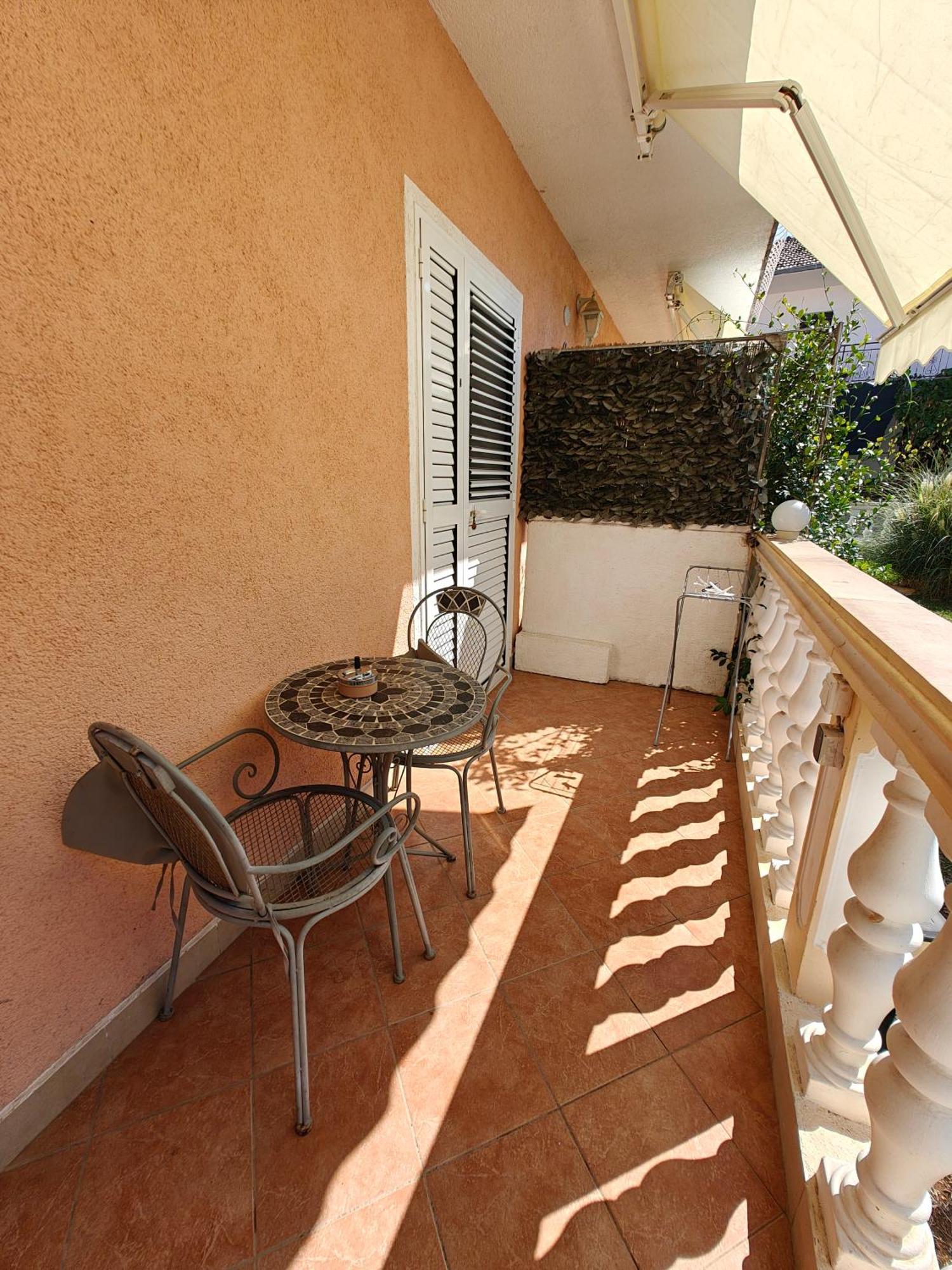 Vikeli Apartment Trogir Ngoại thất bức ảnh